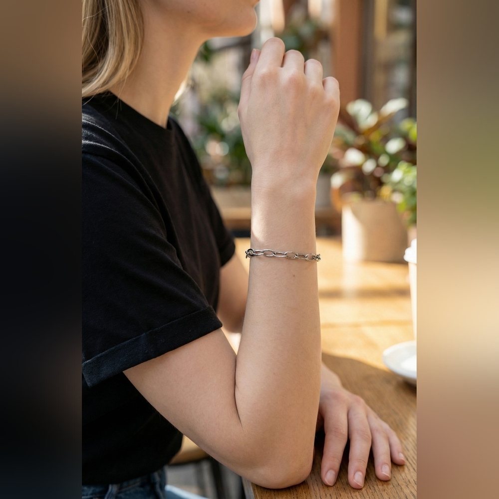 Stylish Silver Chain Bracelet